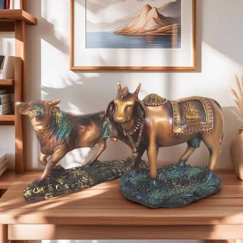 西班牙牛摆件华尔街股市旺市牛办公室桌面装饰品乔迁开业贺礼批发