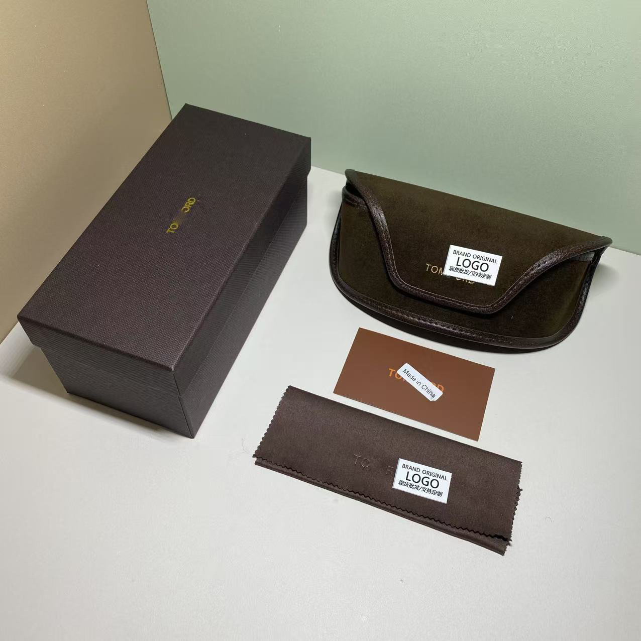 Fábrica al por mayor directa de una sola pieza de caja de espejos de alta calidad caja de almacenamiento gafas de sol gafas de sol caja de gafas de sol
