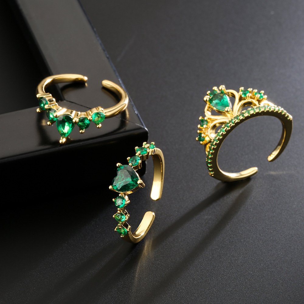 Fashion Copper 18k Gold Micro-set Zircon Crown Heart Emerald Geometric Open Ring display picture 4