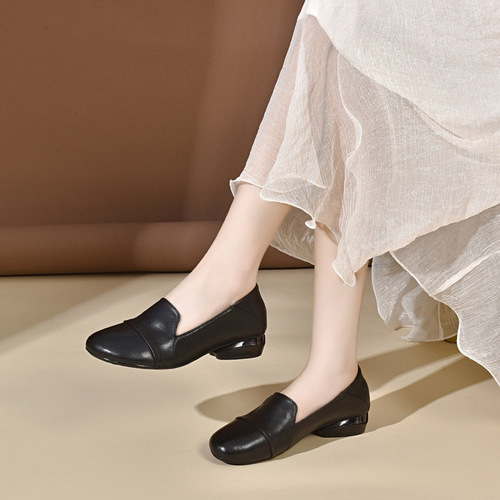 Autumn Minimalist Elegant Low-Heeled Round-Toe Flat Women's Work Shoes Soft Leather Simple Slip-On Women's All-Season Shoes