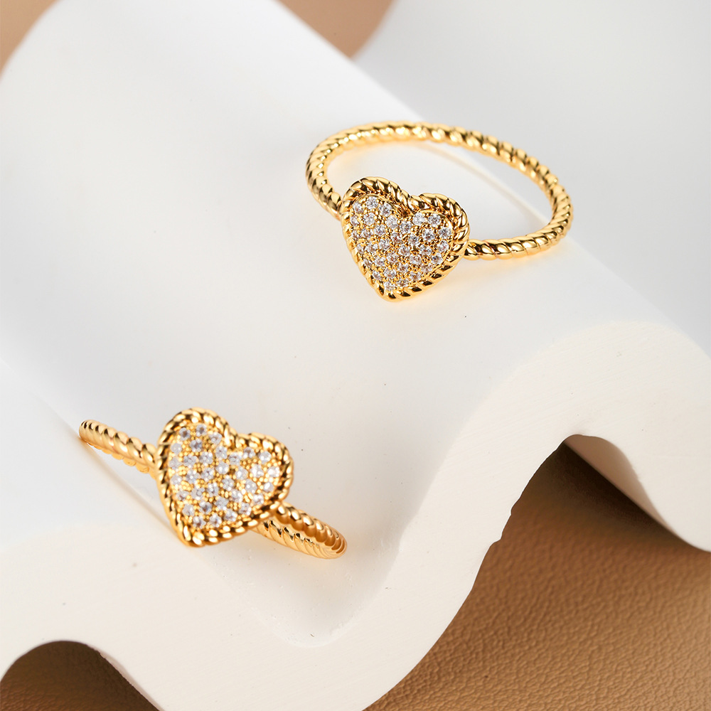 french-retro-love-ring-simple-texture-light-luxury-diamond-love-ring-copper-zircon-womens-ring-ring