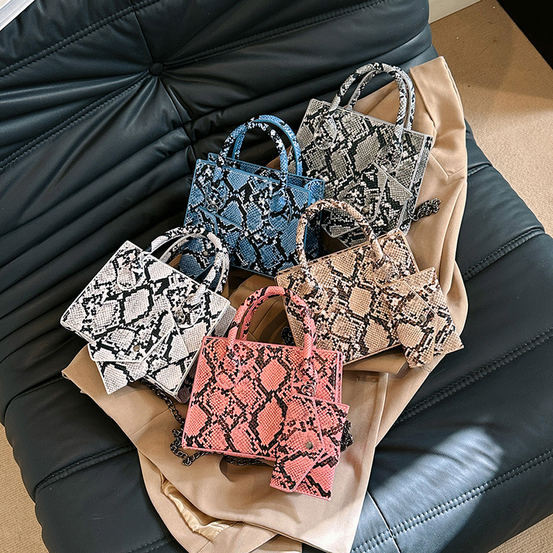 Elegante schlange muster einfache textur handb 2024 neue modische design einzelne schulter crossbody mutter kleine quadratische_voghion.com