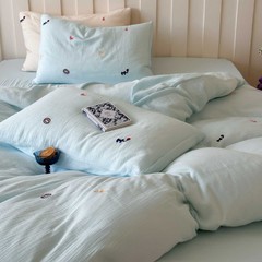 Insクリーム風A類全綿シワ糸三四セット綿通気かわいい子供漫画刺繍ベッド用品