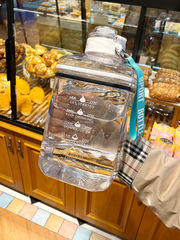 BG54 wholesale 2L ultra-large capacity water cup men's sports fitness water bottle 2000ml ton bucket ton boy high-temperature resistant