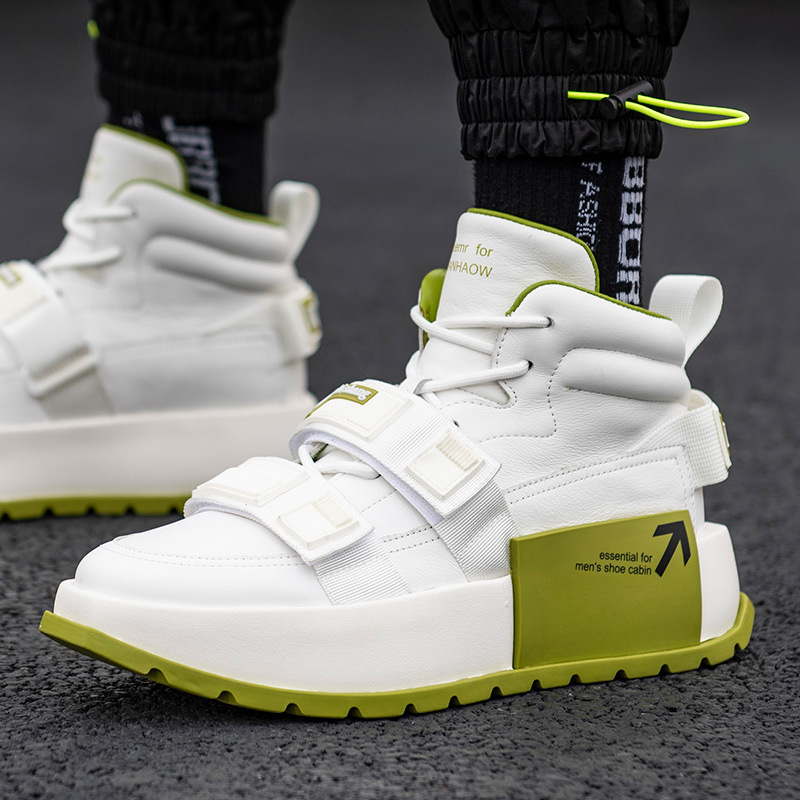 New Winter Korean-Style Trendy High-Top White Sneakers with Thick Soles, Height-Increasing Casual Shoes, Mid-Top Sports Dad Shoes, Trendy Brand