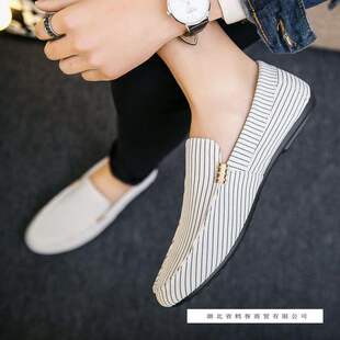 ���ļ�����Ь�����С����ʿ��Ь���p��һ�_����Ь�ϱ�����Ь͸��