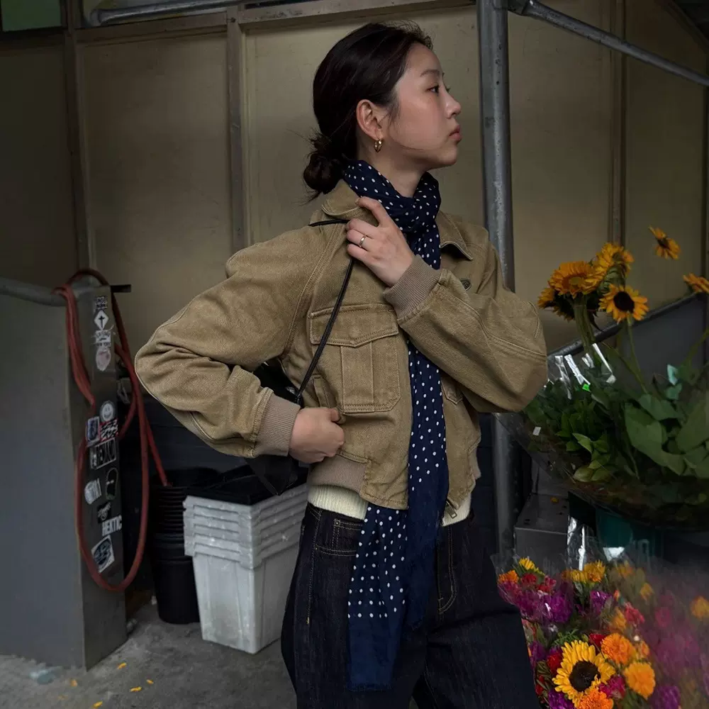 现H 翻领拉链短款工装夹克2025秋季女复古宽松休闲外套thebarnn*t