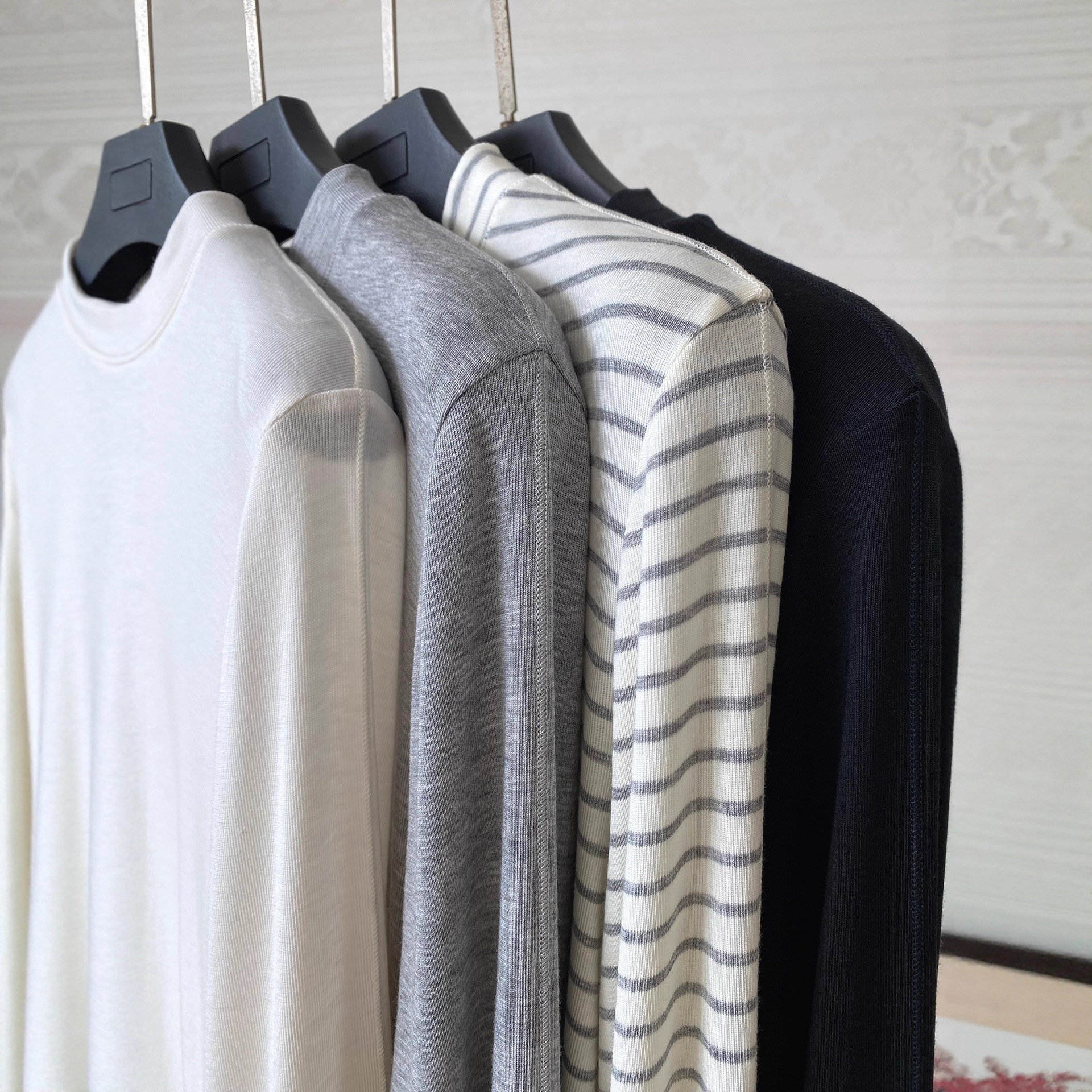 莱赛尔+绵羊毛 柔软亲肤 小圆领上身显瘦打底衫女秋冬针批发代发