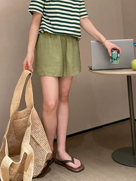 Bronze green