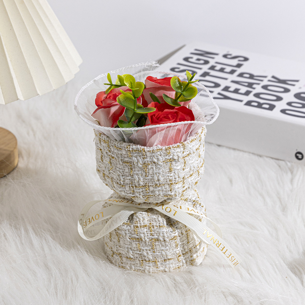 520 Día de San Valentín mini estilo francés fragancia rosa ramos de jabón regalo de cumpleaños regalo de mano