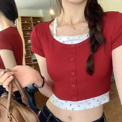 Sweet and spicy small floral front shoulder short-sleeved t-shirt women's summer 2025 new front shoulder fake two-piece slim slimming short top