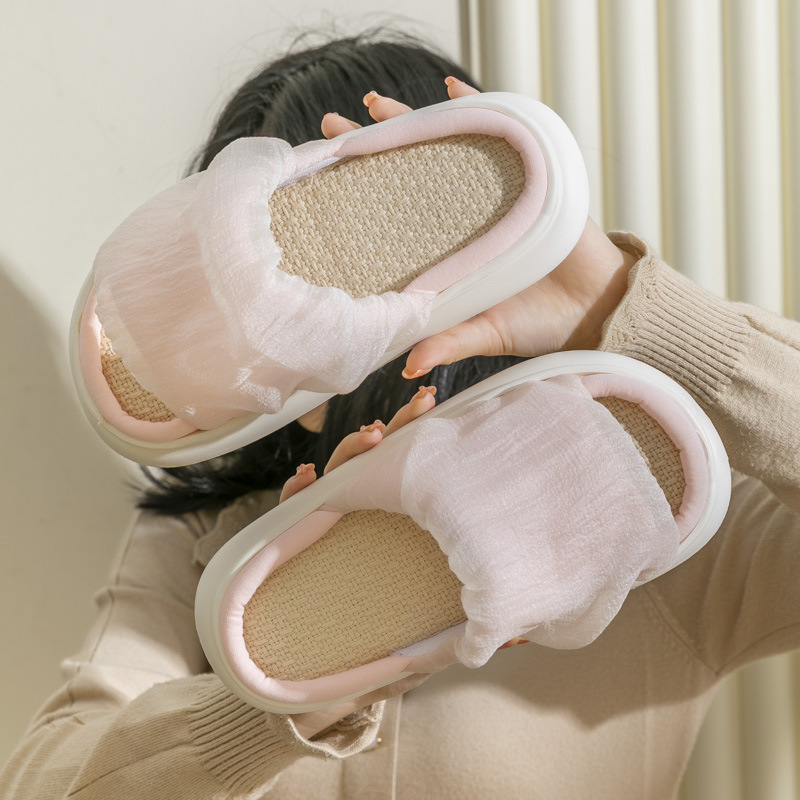 Little Red Riding Book Recommended Breathable Linen Slippers Feeling Thick Bottom Four Seasons Women's Mute Non-slip Sweat Absorbing Cotton Linen Slippers