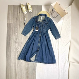 女式毛呢外套;女式针织衫;休闲裤