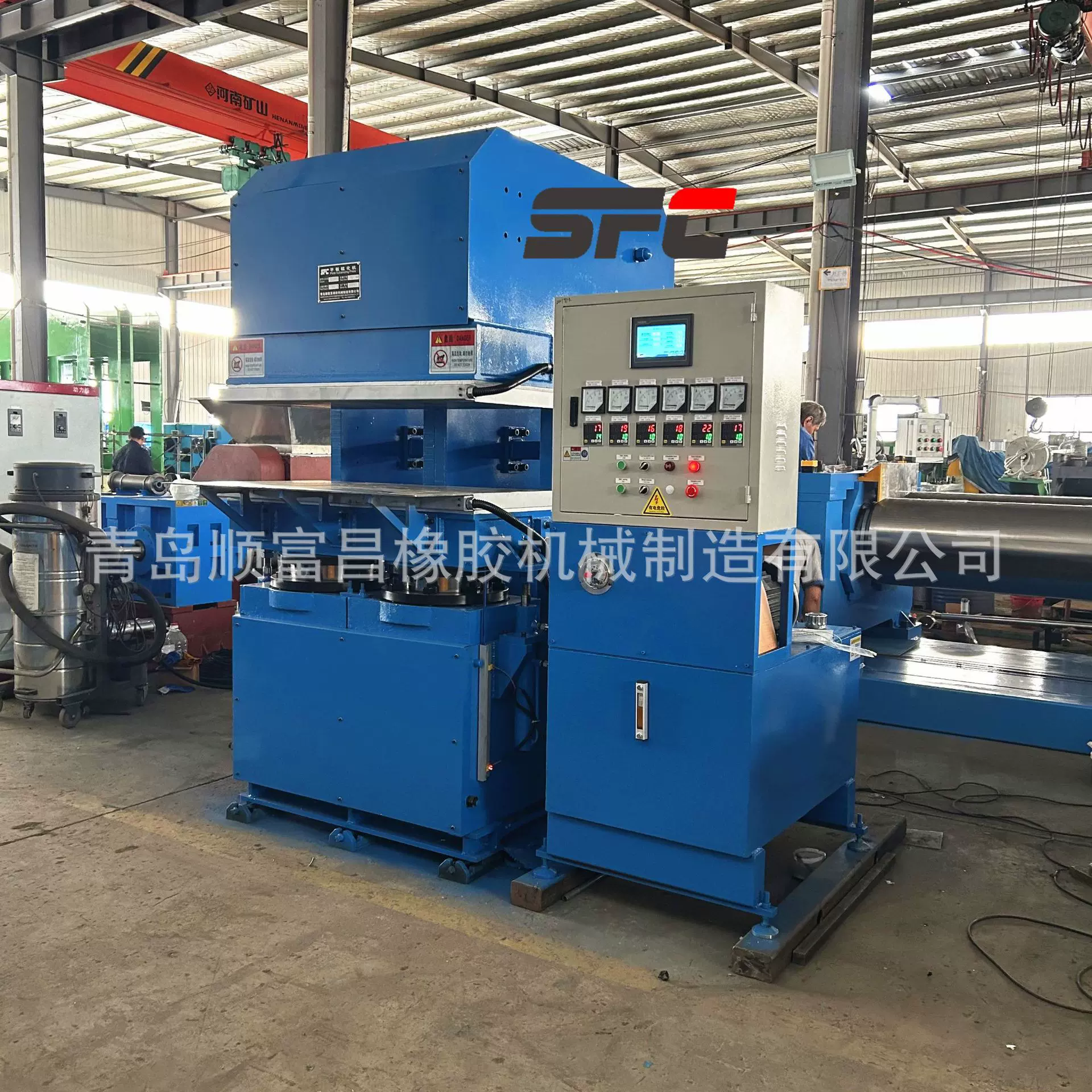 双缸长条热板鄂式自动硫化机 240吨快慢速自动橡胶颚式硫化机