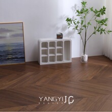 �ں��Ҽ����Ӵ��~��ƴ �؟��i��ԭľ��ɫ�ذ�