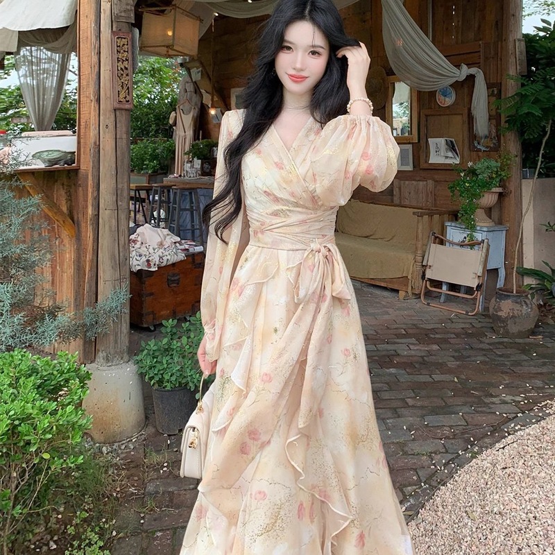 蜜光织锦 法式V领度假风碎花绑带收腰显瘦连衣裙气质设计感裙子|undefined