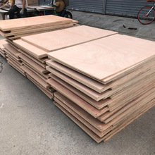杨木多层板家具板阻燃胶合板杨木杨杂纹理均匀自然装修工程木板材