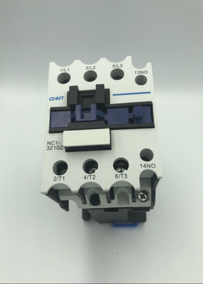 正泰交流接触器NC1-2504 线圈额定工作电压 AC220V 380V