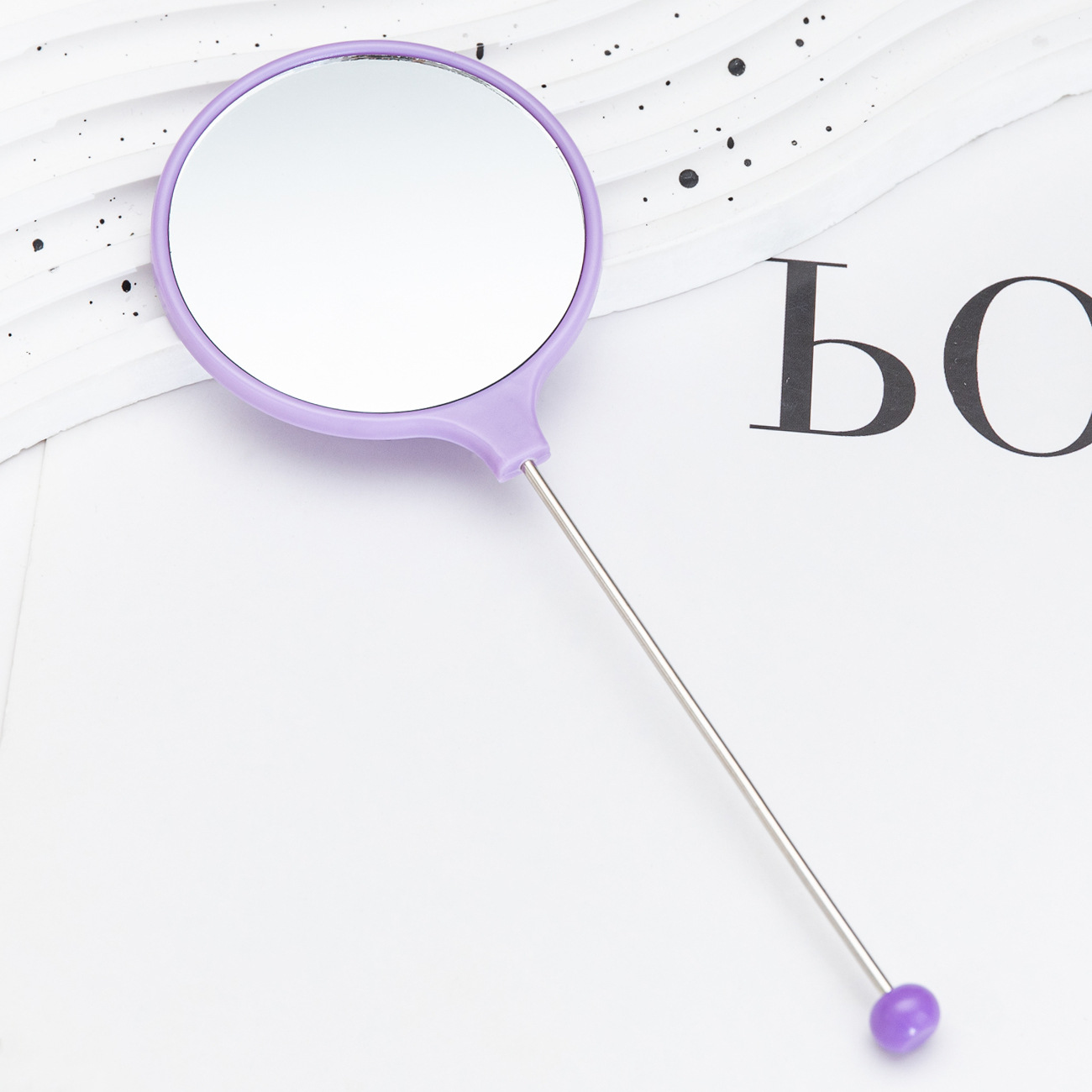 Espejo de maquillaje redondo portátil de alta definición, maquillaje portátil, mini manejo, espejo al por mayor.