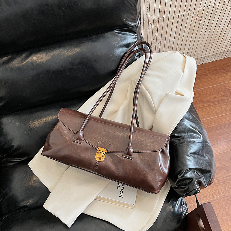 New Autumn and Winter Women's Bags, Soft Pu Retro Shoulder Bag, Lock-Style Commuter Baguette Bag, Fashionable and Versatile Underarm Bag