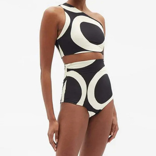 ���R�d�μ����bikini2024�¿�ƴɫ�W�����Q���wӾ��Ů2583