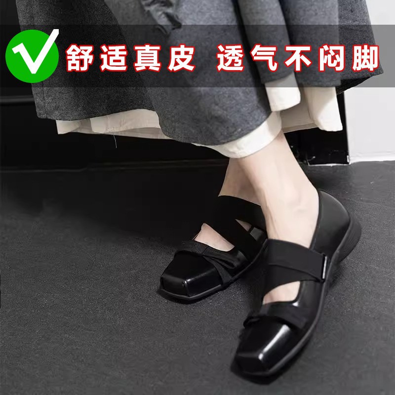 검은색