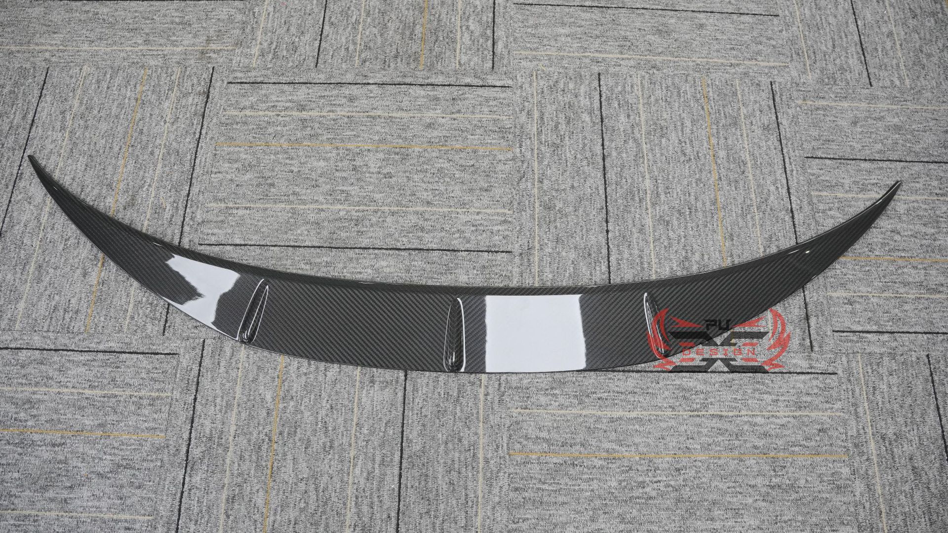 Suitable for Lamborghini's new Aventador Revuelto, modified with original OEM upgraded dry carbon fiber body kit