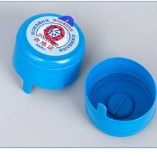 һ�����{ɫ�NĤ�w�S������Ͱ�bˮͰ�w����ˮͰ�wһ����PE�w�����l