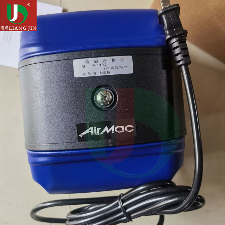 AIRMAC�籦���ʽ�ķ��DBMX300ȫϵ�е�Ÿ�Ĥ����һ�廯��ˮ��