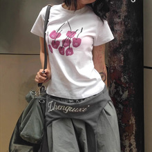 2025夏季新款欧美女式樱桃印花设计短袖T恤潮牌休闲百搭上衣T恤女
