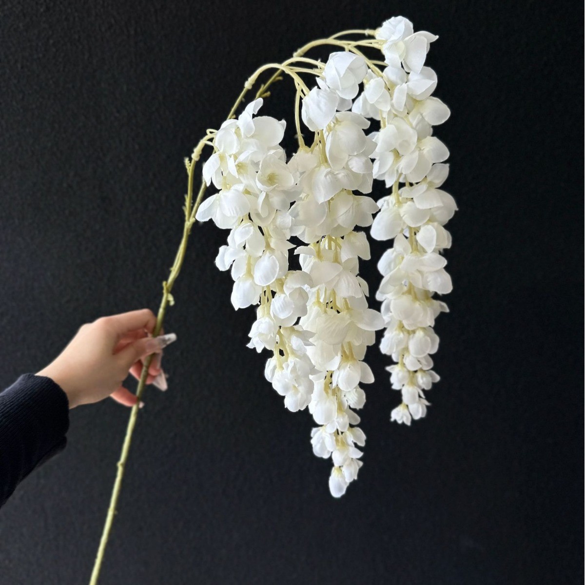 Flores falsas blancas Flores artificiales Flores para bodas Auditorio de bodas Decoración del hotel Techo artificial Flores artificiales Flores falsas