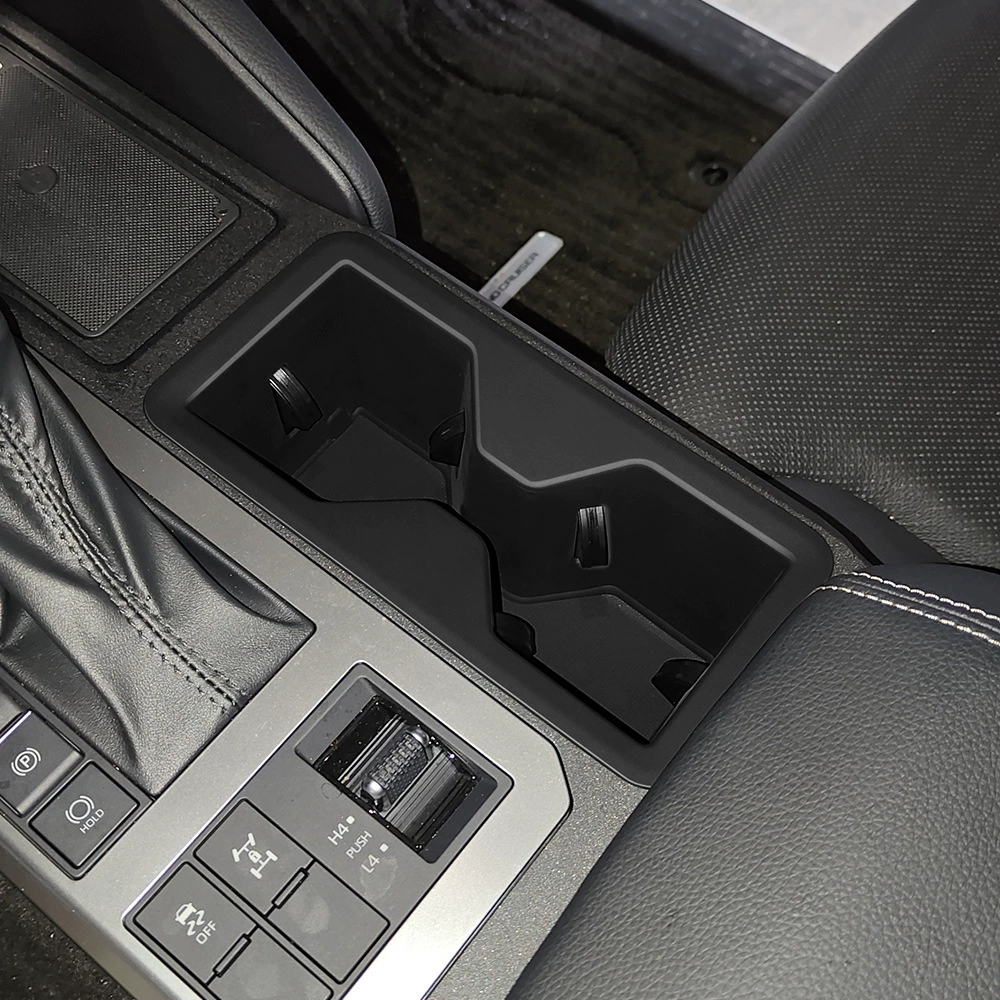 Подходит для Toyota Prado LC250, силиконовая рамка чашки для воды с центральным управлением, властная внутренняя, универсальная для левого и правого вождения.