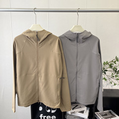 男士连帽春秋新款简约舒适休闲百搭口袋日常通勤户外保暖拉链外套