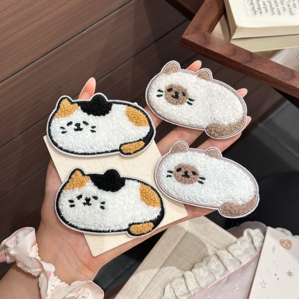 Cute and Fun Cat-Shaped Bangs Stickers, Soft and Adorable Cartoon Style, Girly and Playful Hair Clips, Magic Hair Accessory for Tidying up Stray Hair