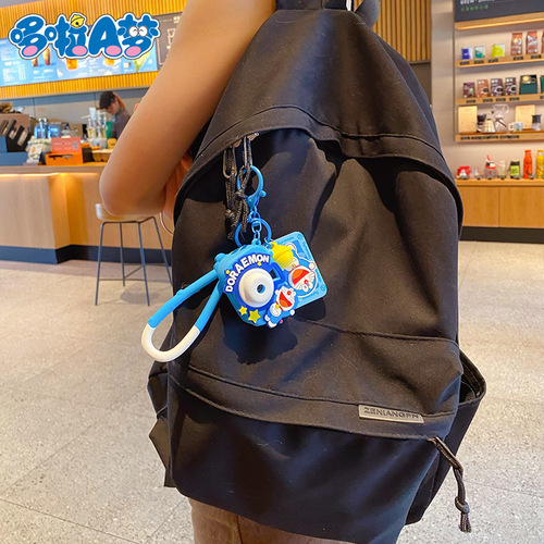 Genuine Doraemon projection camera keychain childhood memories jingle cat key chain ring car key pendant