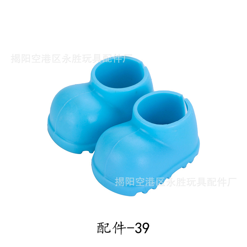 Nuevo producto compatible con peluches de 17 cm de primera y segunda generación: zapatos, bolsos, gafas, llaveros, cámaras, sillas de playa, surf.