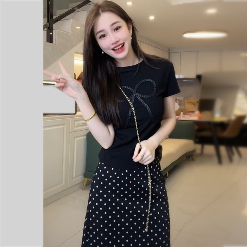 리본티셔츠+캐주얼탑 블랙 도트무늬 스커트 세트 투피스 입체 프린트 일본&한국 캐주얼