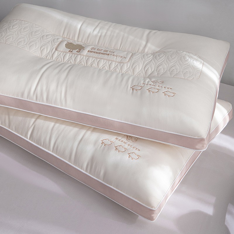 Wholesale pillow household soft