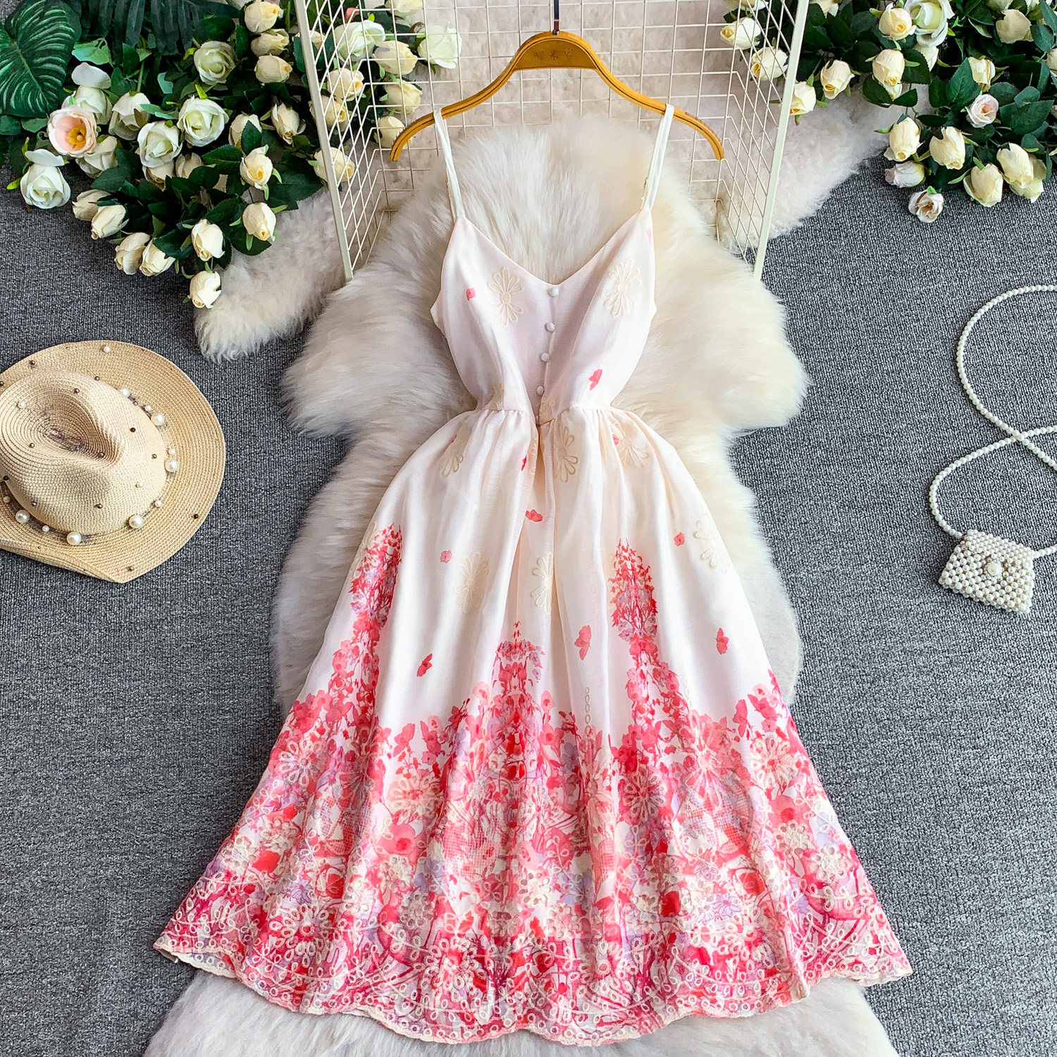 Women's Floral Embroidered V-Neck A-Line Sundress Summer Boho Maxi Dress For City Escape_ecoleips.com