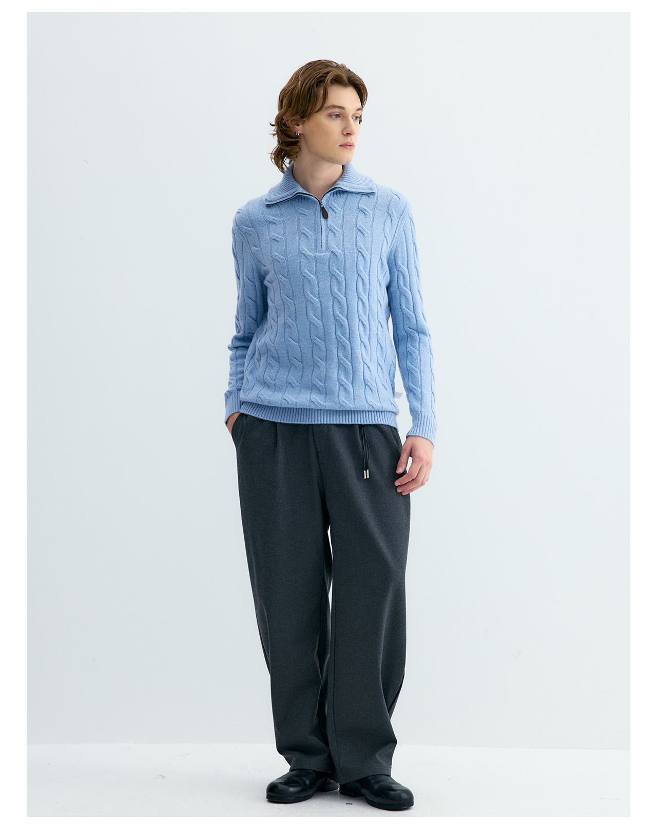 UNF 530g Cable-Knit Half-Zip Polo Sweater