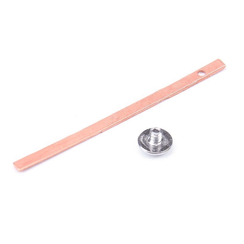 游标卡尺配件 弹簧片（铁片表面镀铜） 小螺丝（小螺钉）