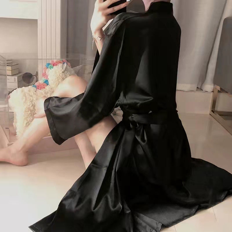 인터넷 인기있는 잠옷 여성 봄과 가을 아이스 실크 중간 길이 잠옷 순수한 바람 섹시한 여성 플러스 사이즈 목욕 가운 홈 옷 여름