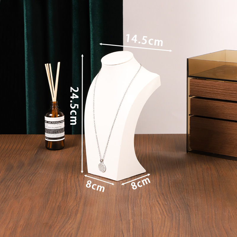 Tipo H 25cm de altura piel blanca