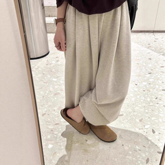燕麦色磨毛休闲阔腿裤子女秋冬垂感毛巾卫裤宽松bf慵懒糯米长裤春