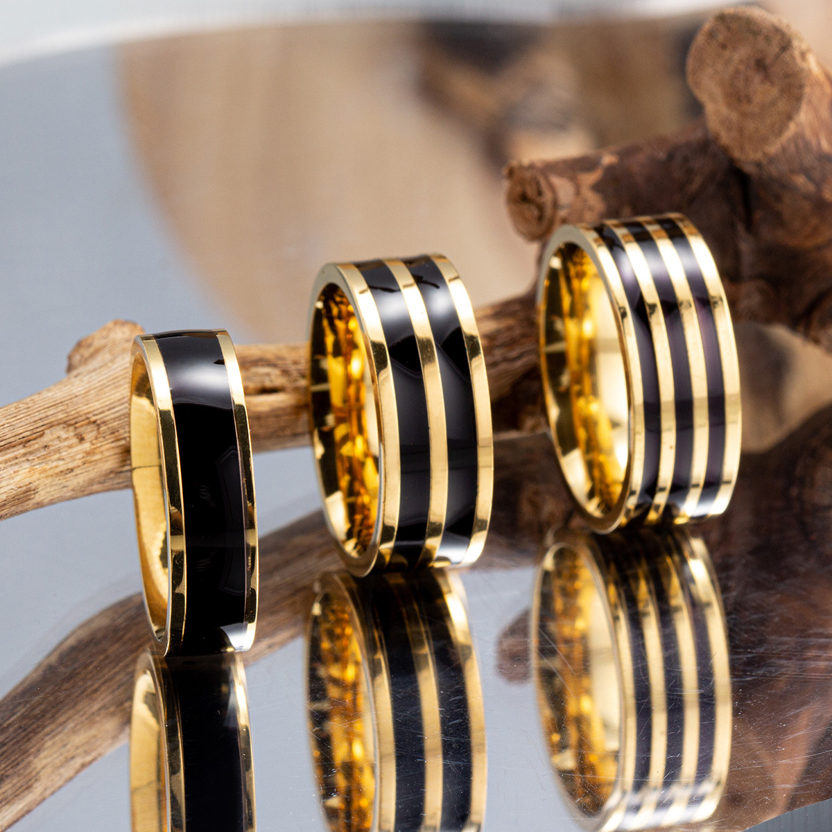 7g Weight PVD Coated Gold Plating Process Gold Plated Plating Material Wide Band Ring Classification Hip-Hop Punk Round Lines 304 Stainless Steel Plating Gold Plated PVD Coated Unisex Wide Band Ring Men Band Rings