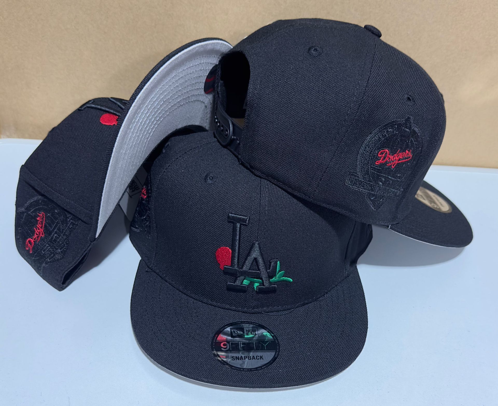 AnFo Wholesale AAA sombreros ajustables sombreros bordados sombreros de béisbol sombreros de borde plano sombreros ajustables