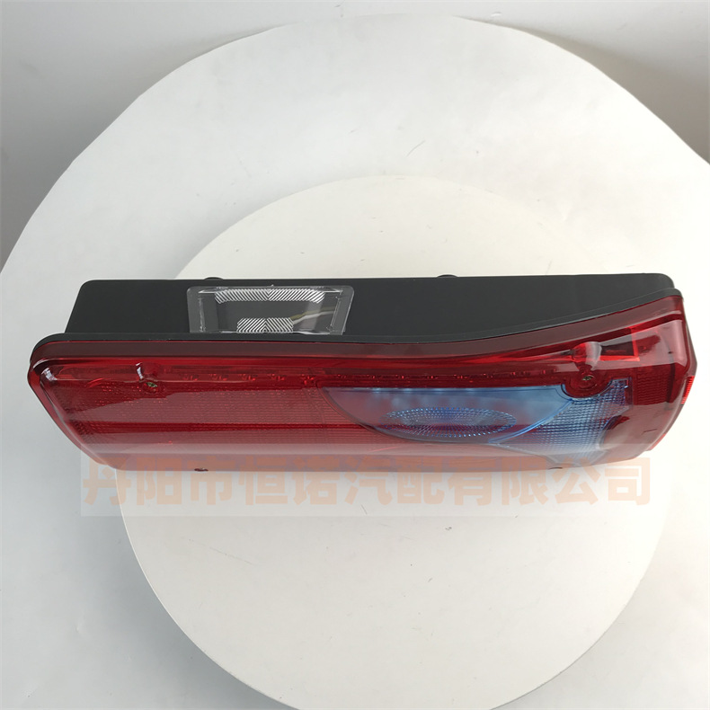 [Hennuo] actualización de LED liberado J7 / Scania / MAN / GM camión montaje de luz trasera fábrica de faro