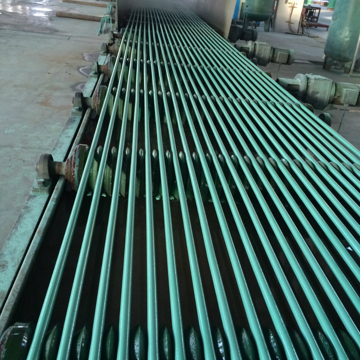 HRB400环氧树脂涂层螺纹钢筋耐腐蚀涂层钢筋价格