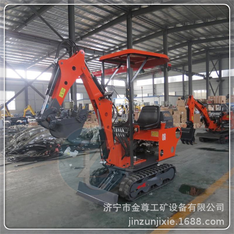 金尊专业生产铁路挖掘机公铁两用挖机履带式小型迷你挖掘机可改装