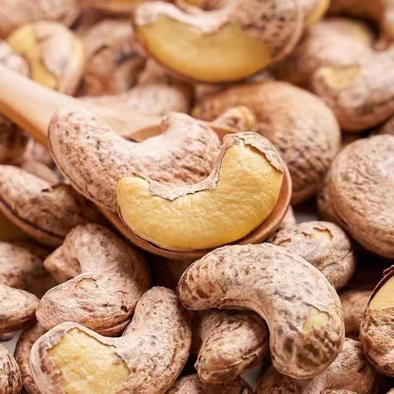 泰國紫衣炭燒腰果仁大果批發代發500g 帶皮腰果年貨零食大腰果仁